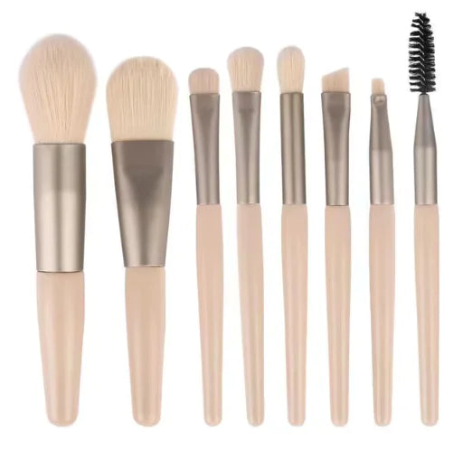 Essentielles Pinselset für Make-up